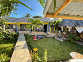 Casa Da Luna Deluxe.